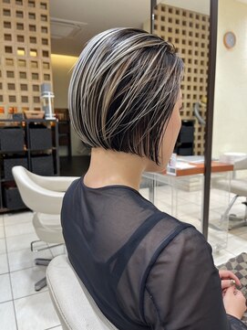 モードケイズ 六甲道店(MODE K’s) ボブ×白髪ぼかし【六甲道/白髪ぼかし】