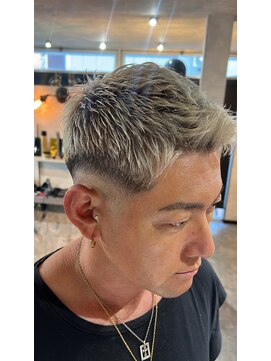 スパークスヘア(Sparks hair) バチバチの男！！って感じのオシャレフェードスタイル☆