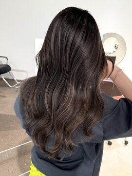 ジル ブラン 福岡(JIL BLAN) ハイライトレイヤーカットショートボブイルミナカラー天神大名