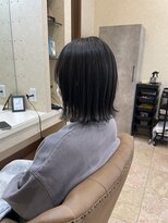 メルク(merc)&nbsp;カール/セミディ/シアーカラー/姫カット/ミニボブ