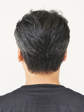 シルフィ(sylph) メンズカット＿クセを活かしたスタイリング◎メンズパーマでも♪