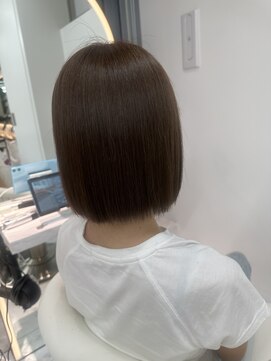 ロンドルピナス 小倉(Lond Lupinus) 黒髪カタログ/オリーブグレー/ココアベージュ/小顔に見せるヘア