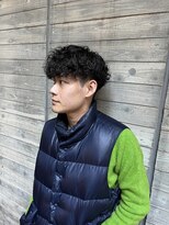 シーンバイラッド ヘルム(SCENE by RAD helm)&nbsp;波巻きスパイラルパーマ