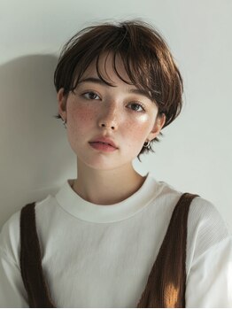 ウーオール(Uuoul)の写真/【360度美シルエット】可愛い似合わせショートならUuoul☆悩みを魅力に変える補正テクニックに注目!