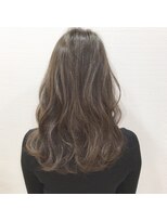 シエナ(CIENA)&nbsp;【CIENA】極細ハイライトの抜け感スタイル