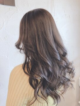 パーマロングスタイル L フロムワンズハート From One S Heart のヘアカタログ ホットペッパービューティー