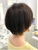 パシフィックダズールバトン(Pacific Dazzle baton)&nbsp;シンプルなショートボブ