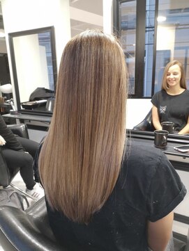 ボンズサロン(BONDZSALON) 外国人風ハイライト×バレイヤージュ×エアタッチ×アルバージュ