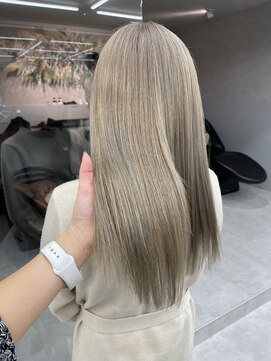 ロンド マーレ 天神大名店(Lond mare) 福岡くびレイヤーすたいる顔周りカットハイトーンカラー