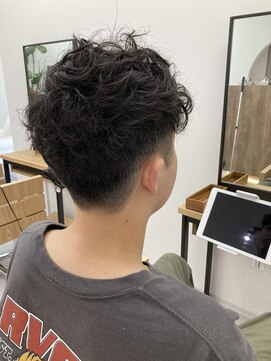 ラシル バイ レストプラス(racil by rest plus) 人気上昇中のスペインパーマで一目を置かれる存在に◎