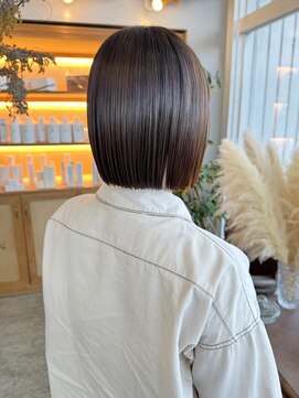 ユラギフロムユイマァル 水島店(YURAGI from YUIMARL) ぱつっとボブ