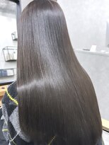 イリ 心斎橋(ili)&nbsp;髪質改善カラー