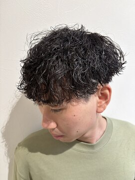 グラフ 立川(Graph.) 波巻きパーマツーブロックマッシュメンズ