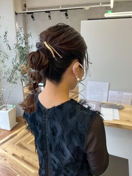 セイル(Sail) ゴールドピン×くるりんアレンジ