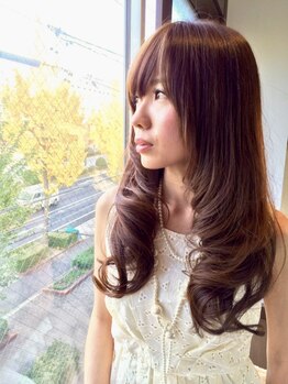 バルーナ(BALUNA)の写真/「コテいらずの艶カール」忙しいあなたにぴったりな時短スタイリング！BALUNAで素敵な自分を手に入れよう☆