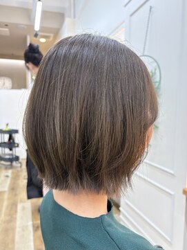 ロビー(LOBBY) くびれボブ/オリーブベージュ