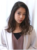大人かわいい☆フェアリーな透明感&ツヤ感ブラウンベージュ