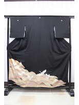 ルナクレセント (Luna crescent)&nbsp;留袖ST-８　￥11000～(着付け料込み)