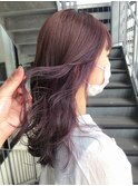 可愛らしいピンクベージュとインナーカシスラベンダー
