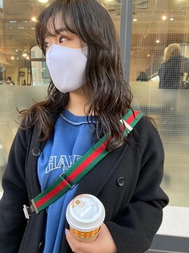 リビング 津田沼(LIVING) マッシュ/くびれヘア/ビタミンカラー/艶ボルドー[津田沼駅]