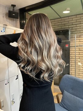 ラフ(LAFF) #黒髪#ボブルフ#ネビージュ#小顔#ワンレン