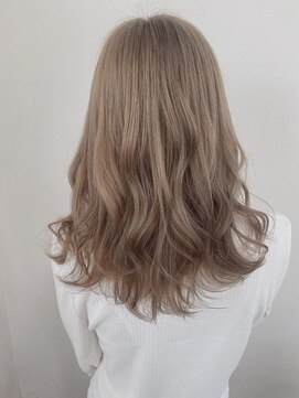 カットウェルズ粟殿店(Cut Well's smile&peace) 【2022年新作スタイル】奈良 cutwells 粟殿