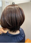 ショートボブ