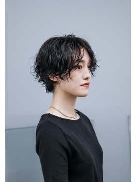 ノード(NODO) 黒髪ショートのニュアンスウェーブ