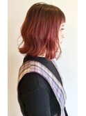 ミディアムボブ×ワインレッド