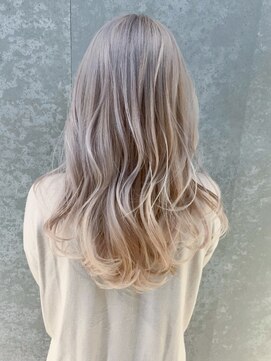 アルバム 渋谷パルコ(ALBUM) ホワイトベージュ_チェリーブラウンフェミニンロング_ba357331