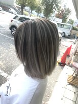 ウル(ulu)&nbsp;バレイヤージュ　ブリーチ　ケアブリーチ　名東区