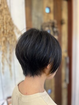 楽流頭 オブヘアー(of hair) ショートボブ