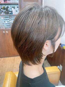 ヘアー ヴィノベーション(Hair Vinovation)の写真/お洒落な白髪染めならお任せ◎グレーカラーでも高いデザイン性×ダメージレスで満足の仕上がりに♪