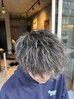 リベラル 天神(LIBERAL)&nbsp;ツイスパホワイトメッシュ