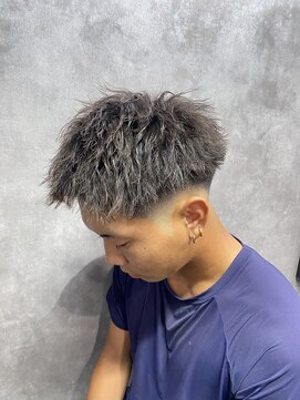 スピン 本八幡(SPIN) ベリーショート/ダークアッシュ/ニュアンスパーマ/韓国マッシュ