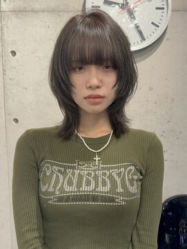 アーレント(AREND) エアリーウルフカット