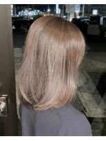 ルプラ ガーデン(le-pla garden)&nbsp;ミディアムボブ#ブリーチ#ダブルカラー#ベージュ#豊橋#豊川#田原