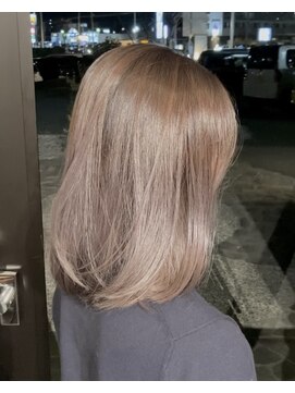 ルプラ ガーデン(le-pla garden) ミディアムボブ#ブリーチ#ダブルカラー#ベージュ#豊橋#豊川#田原