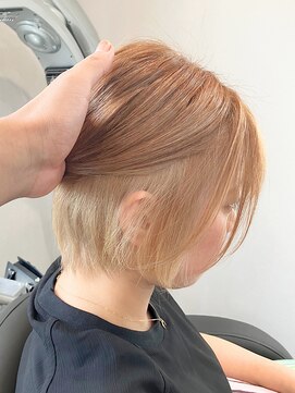 アイノ(AINO.) ショート×インナーカラー[茅ヶ崎/茅ヶ崎駅/湘南]