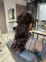 アリーズ シブヤ(ALLYS shibuya)&nbsp;ロングハーフアップアレンジ