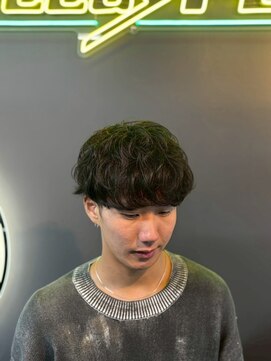 グリーディーフォックス 三軒茶屋(GreedyFOX) 波巻き/マッシュパーマ/ウルフ/ハイライト<理容室>三軒茶屋