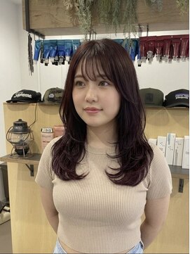 チオ(Chio) 【富山】艶めくバイレットピンクとくびれミディアム
