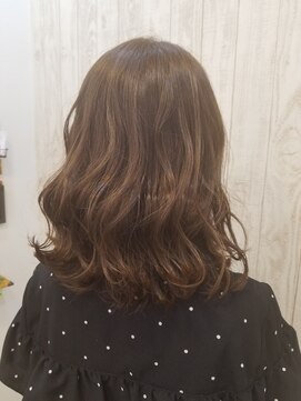 サロン ド シェモア(salon de CHEZ MOI) イルミナカラー♪夏カラー