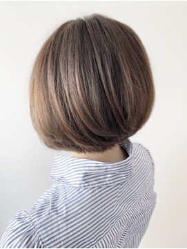 ジエクト 本店(The Ect) 30代40代50代×丸みショート×スリークボブ×白髪染め