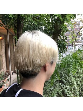 ミルクブッシュ(MILK BUSH) マッシュショート