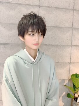 イーラ(era) 《era》潤う！ハンサムベリーショート　くすみカラー　みわ