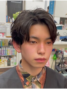 ポプラル(POPULAR) センターパート/マッシュ/ショート