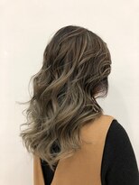 アッシュ 南行徳店(Ash)&nbsp;【ダメージレス☆ケアブリーチ】外国人風バレイヤージュ