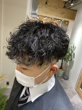 クオル 立川(QOL) パーマ出来る高校生必見！波巻きパーマ大人気です！