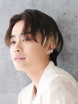 アッシュ 十日市場店(Ash) ハンサムショート / インナーカラー